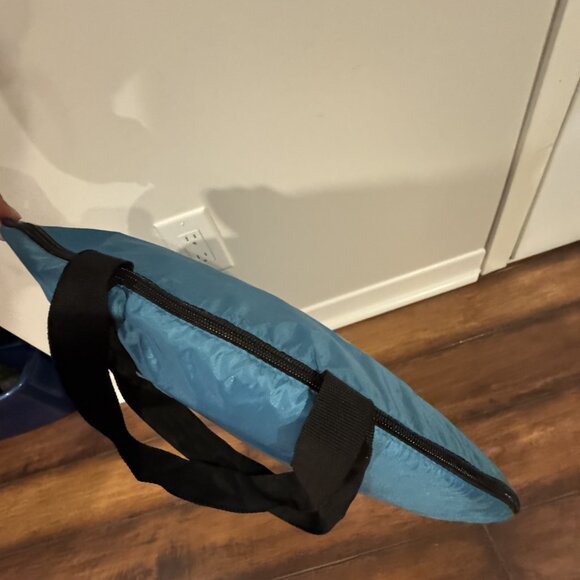 KEUMER Instant Pop-Up Beach Tent • Like New • With Carrying Case - Picture 4 of 4